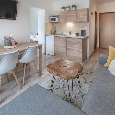 Minata Апартаменты Липтовски-Микулаш