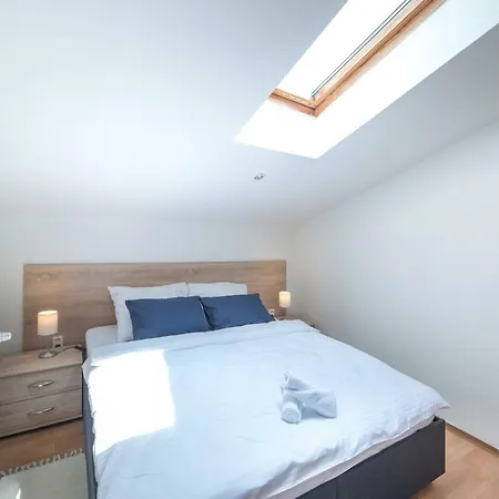 Апартаменты Minata *