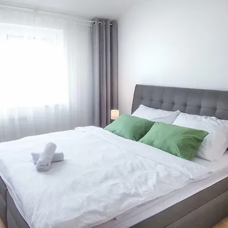 Minata Apartment *